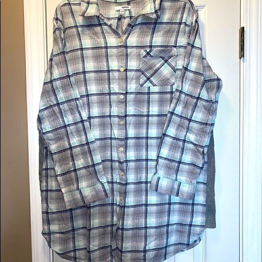 Sonoma Women’s Long Sleeve Button Up Nightgown